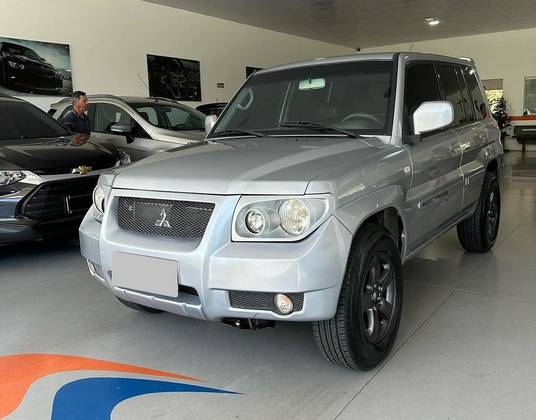 MITSUBISHI PAJERO TR4 2.0 4X4 16V 131CV GASOLINA 4P AUTOMÁTICO MITSUBISHI PAJERO TR4 2.0 4X4 16V 131CV GASOLINA 4P AUTOMÁTICO
